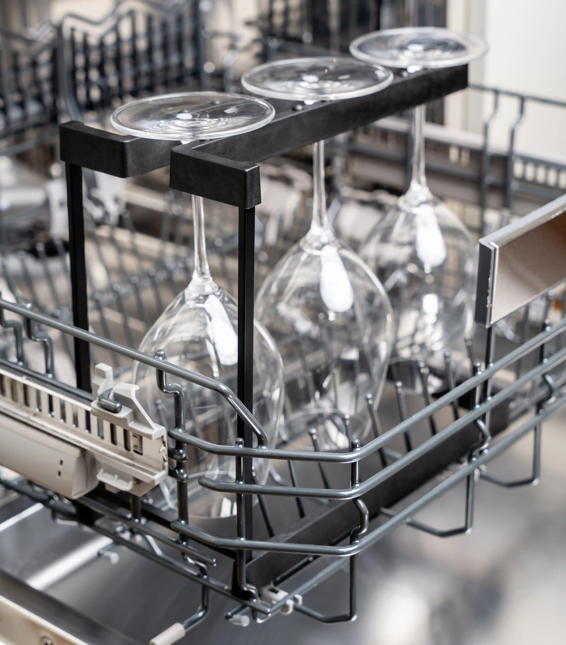 Happy Sinks Wine Glass Rack - Black